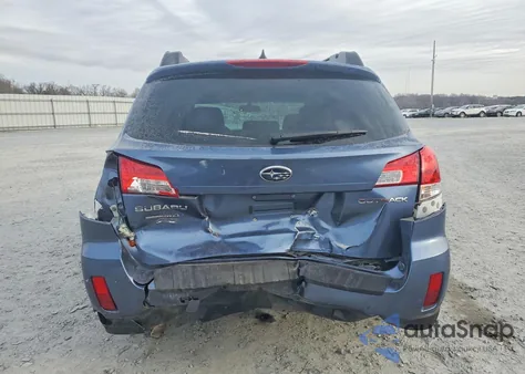 2014 Subaru Outback 2.5I Premium z USA, uszkodzony, nr VIN 4S4BRCCC9E3244785